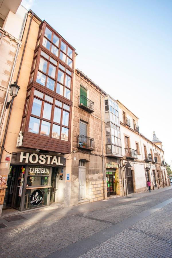 Hostal Caballeros Σορία Εξωτερικό φωτογραφία