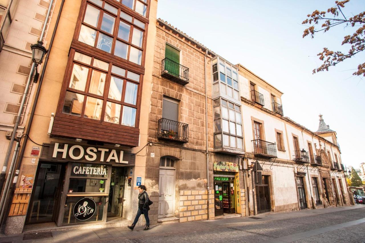 Hostal Caballeros Σορία Εξωτερικό φωτογραφία