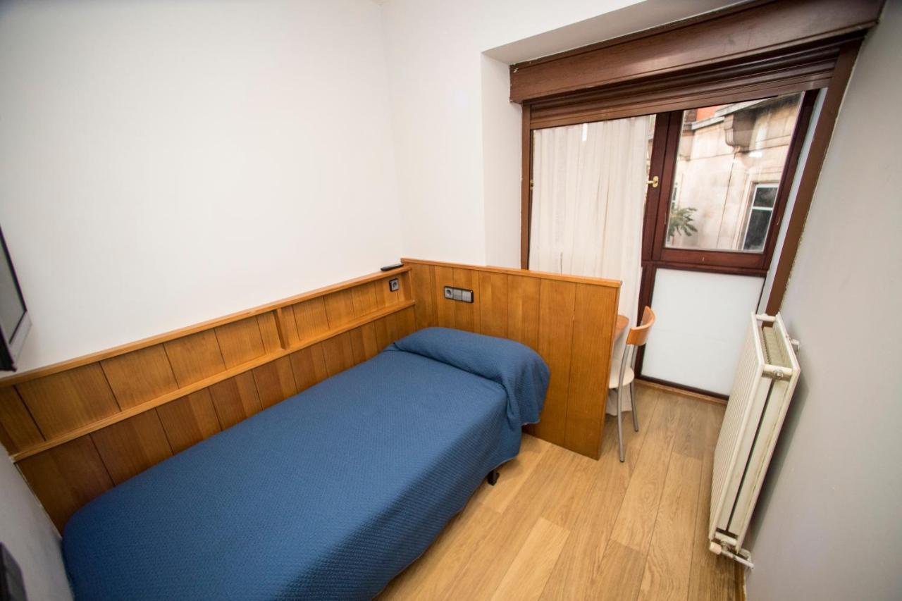 Hostal Caballeros Σορία Δωμάτιο φωτογραφία
