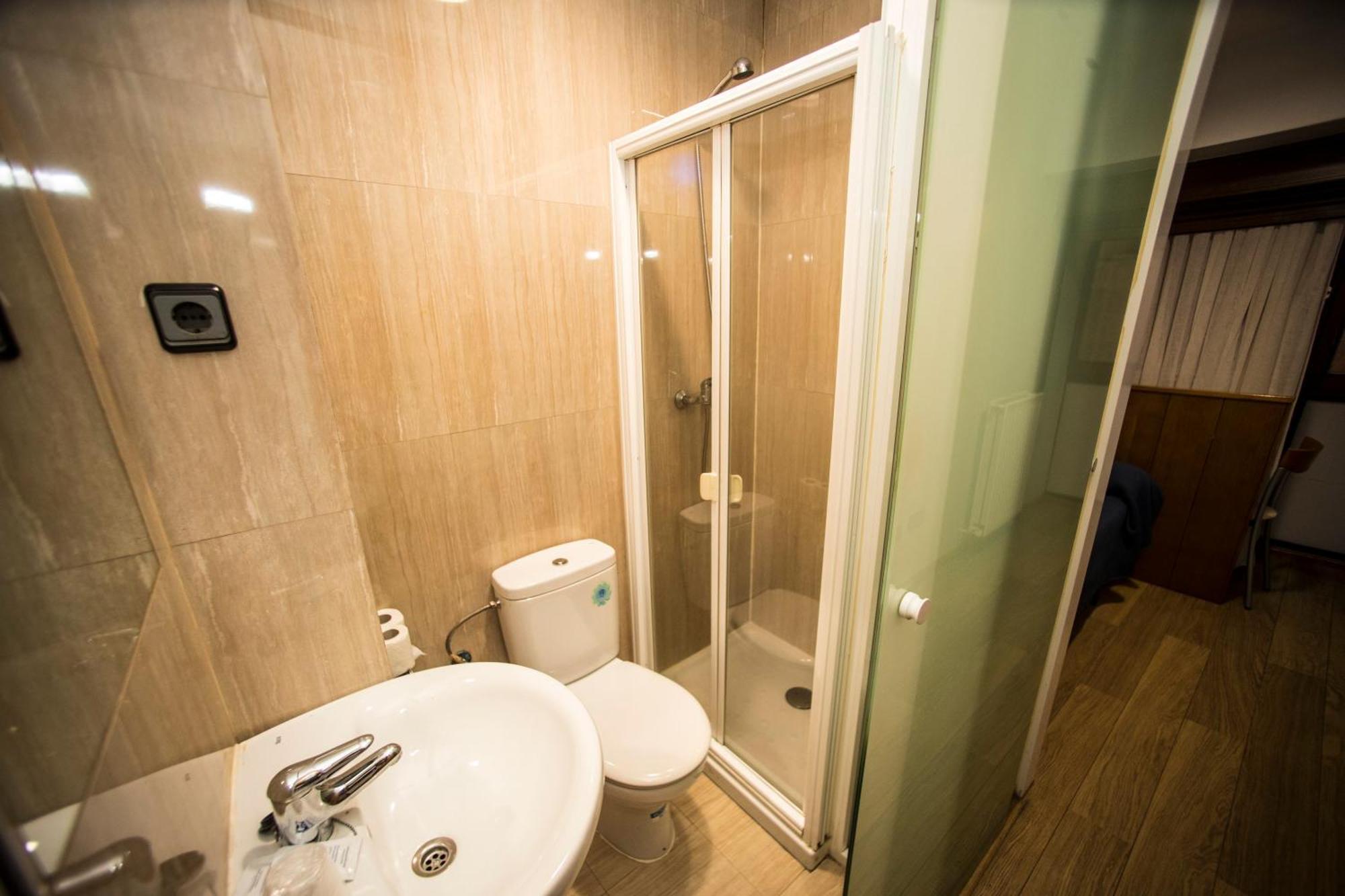 Hostal Caballeros Σορία Εξωτερικό φωτογραφία