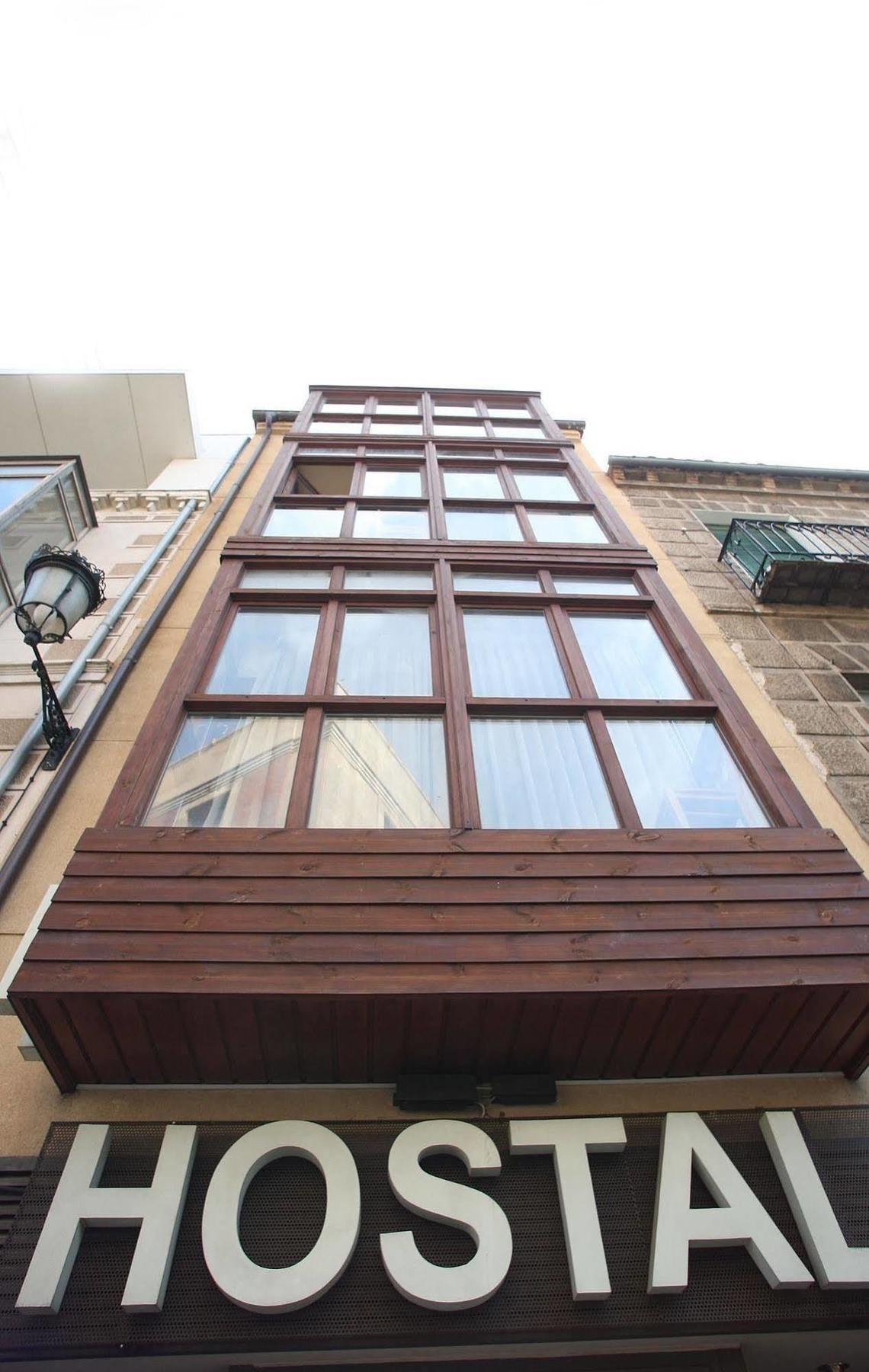 Hostal Caballeros Σορία Εξωτερικό φωτογραφία