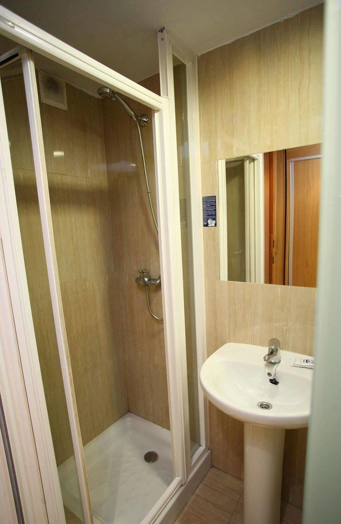 Hostal Caballeros Σορία Εξωτερικό φωτογραφία