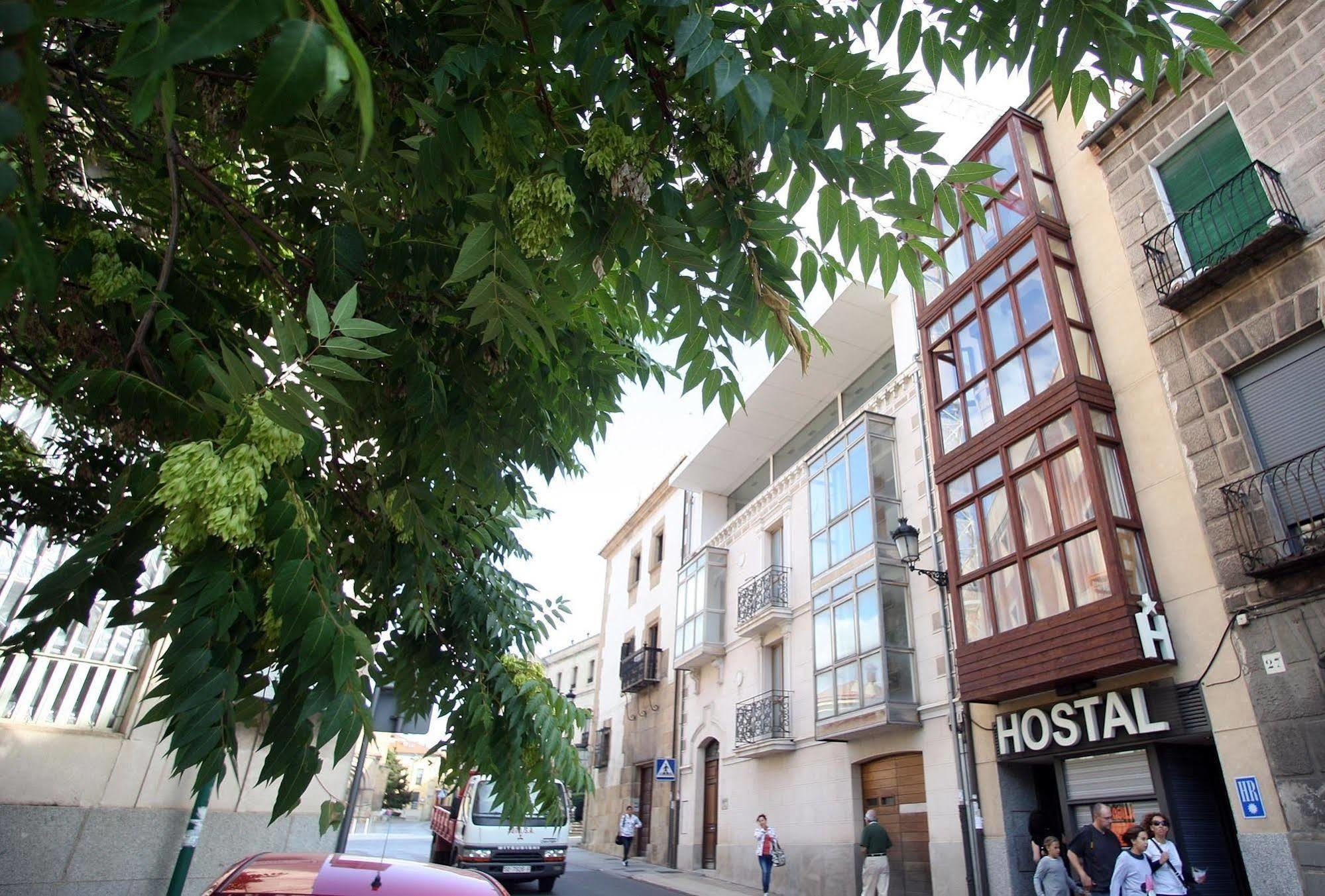 Hostal Caballeros Σορία Εξωτερικό φωτογραφία
